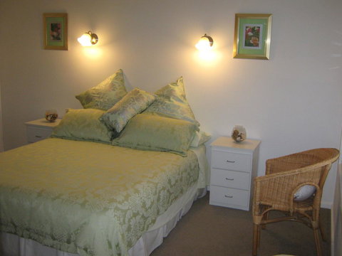 Waybourne- Vineyard And Winery - ACT Tourism 27