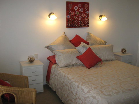 Waybourne- Vineyard And Winery - ACT Tourism 22