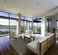 19 Glen Eagles Close - ACT Tourism