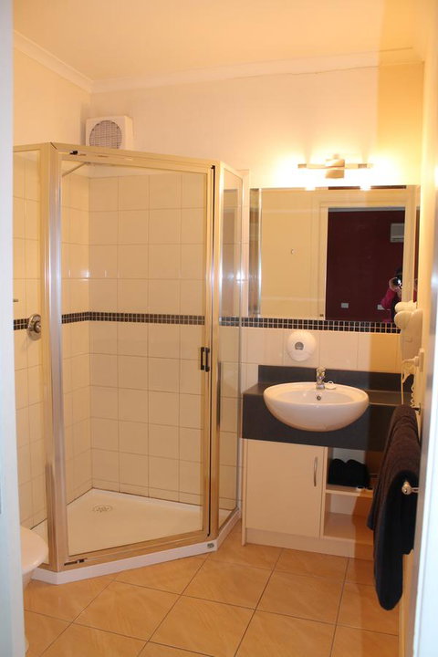 Rochester Motel - ACT Tourism 6