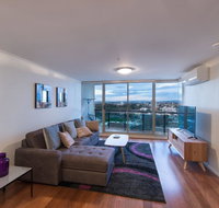 St Kilda Road Park View 3 Bedroom Luxury Apartment - ACT Tourism