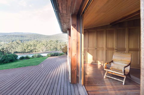 Kangaroo Manor - ACT Tourism 24