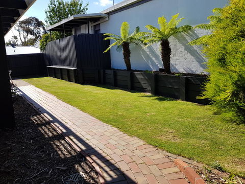 Mysa Anglesea Sleeps 7 WiFi SmartTV Cafes Shops - ACT Tourism 16