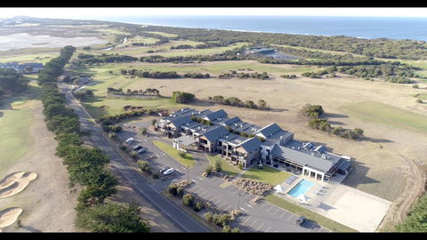 Barwon Heads Resort - ACT Tourism 0