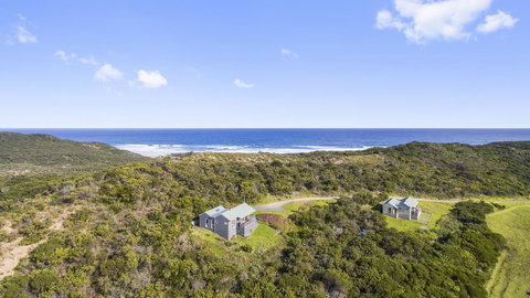 Johanna Seaside Cottages - ACT Tourism 19