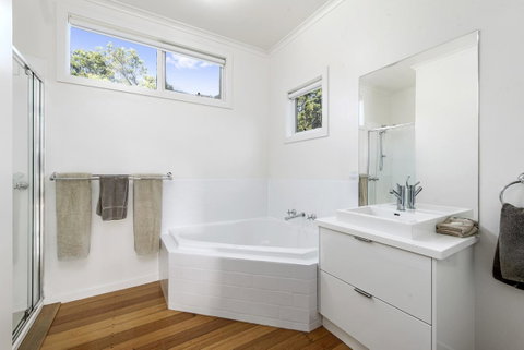 Johanna Seaside Cottages - ACT Tourism 5