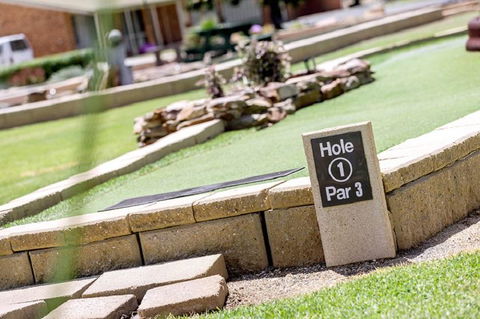 Lakeside Country Club - ACT Tourism 5