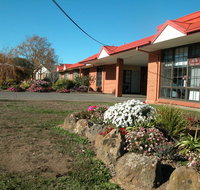 Ambassador Motor Inn - ACT Tourism