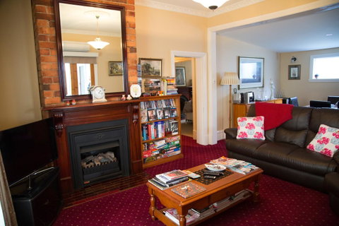 Airleigh-Rose Cottage - ACT Tourism 26