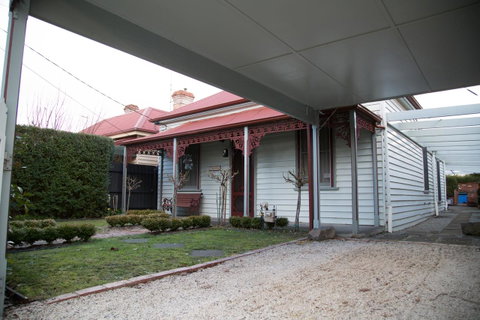 Airleigh-Rose Cottage - ACT Tourism 4