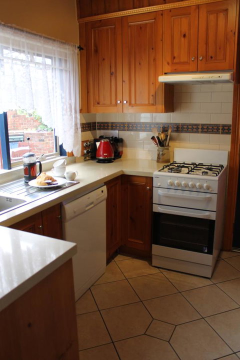Airleigh-Rose Cottage - ACT Tourism 44