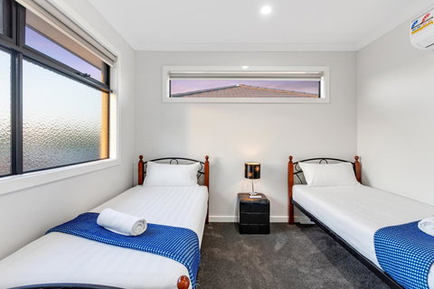 Biggs Villas Melbourne - ACT Tourism 32