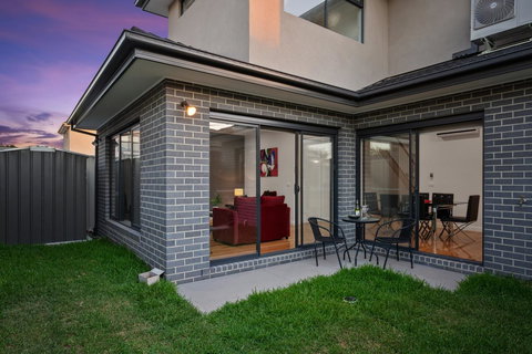 Biggs Villas Melbourne - ACT Tourism 12