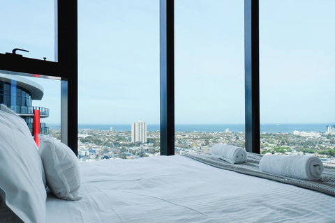 Deluxe Sea Views Apartment - ACT Tourism 18