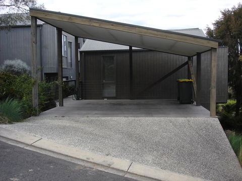 Lorne Holiday House - ACT Tourism 13