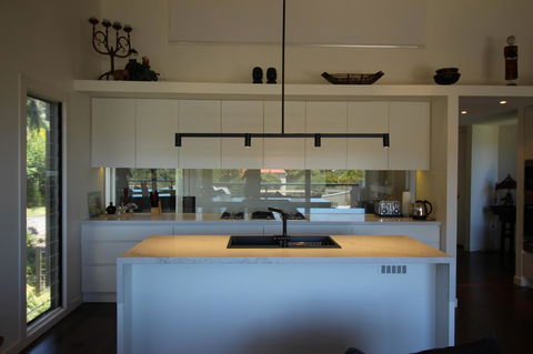 Lorne Holiday House - ACT Tourism 0