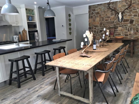 Silverwood House - ACT Tourism 3