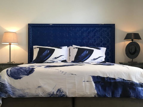 Silverwood House - ACT Tourism 8