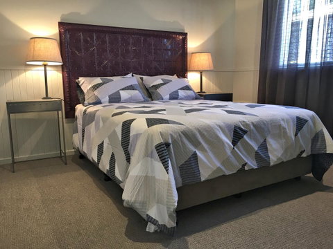 Silverwood House - ACT Tourism 11