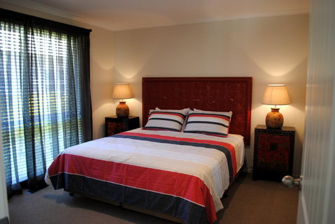 Silverwood House - ACT Tourism 6