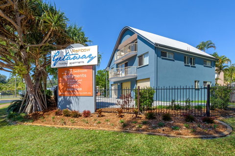Rainbow Getaway Holiday Apartments - ACT Tourism 1
