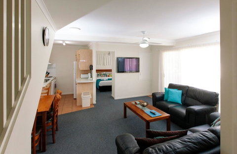 Rainbow Getaway Holiday Apartments - ACT Tourism 30