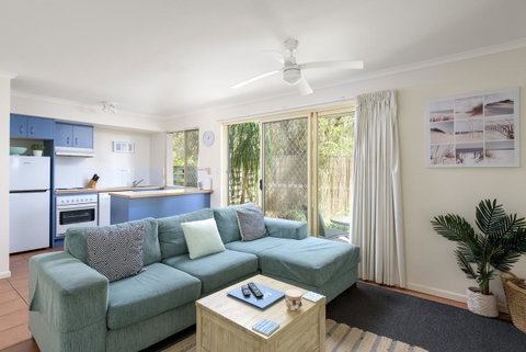 Rainbow Getaway Holiday Apartments - ACT Tourism 10