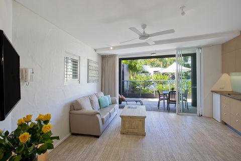 Noosa Blue Resort - ACT Tourism 24