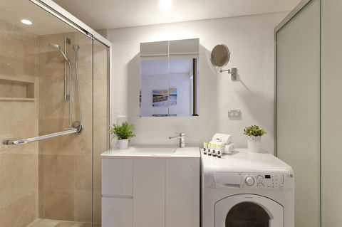 Noosa Blue Resort - ACT Tourism 6