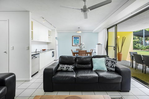 Coloured Sands - Rainbow Beach Resort - 5 Mins To Beach - ACT Tourism 1
