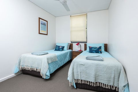 Coloured Sands - Rainbow Beach Resort - 5 Mins To Beach - ACT Tourism 7
