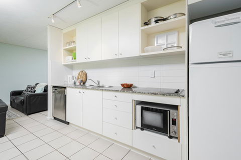 Coloured Sands - Rainbow Beach Resort - 5 Mins To Beach - ACT Tourism 4