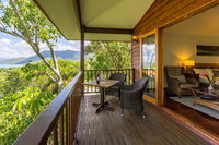 Book Oak Beach Accommodation Vacations ACT Tourism ACT Tourism
