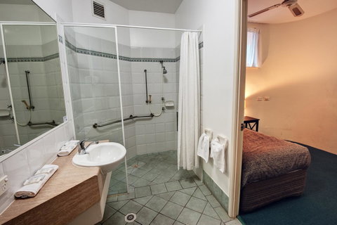 Nautilus Resort Mooloolaba - ACT Tourism 40