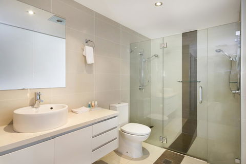 Redvue Holiday Apartments - ACT Tourism 23