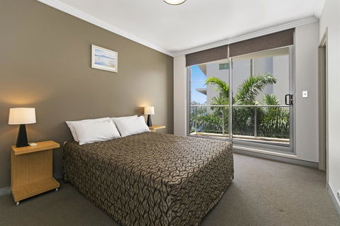 Redvue Holiday Apartments - ACT Tourism 24