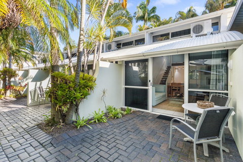 Caribbean Noosa - ACT Tourism 32