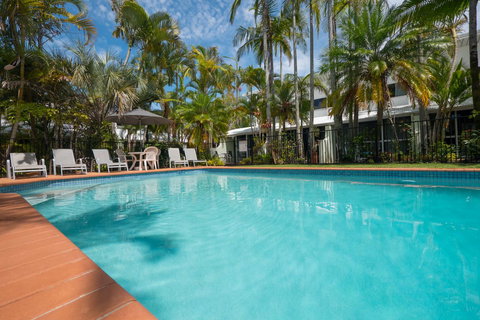 Caribbean Noosa - ACT Tourism 0
