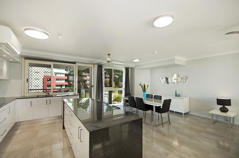 Mariners North Holiday Apartments - ACT Tourism 29