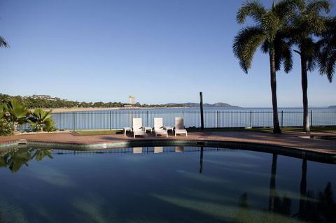 Mariners North Holiday Apartments - ACT Tourism 12