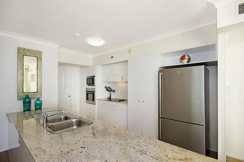 Mariners North Holiday Apartments - ACT Tourism 24