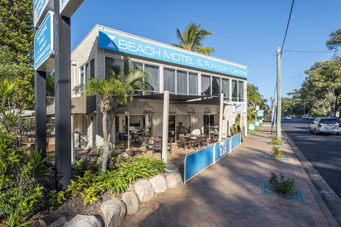 The Beach Motel Hervey Bay - ACT Tourism 3