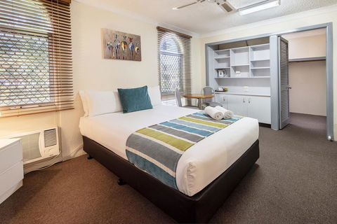 The Beach Motel Hervey Bay - ACT Tourism 17