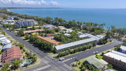 The Beach Motel Hervey Bay - ACT Tourism 40