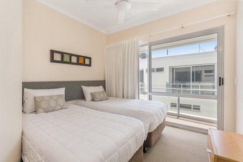 Bali Hai Apartments Noosa - ACT Tourism 17