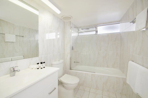 Bali Hai Apartments Noosa - ACT Tourism 11