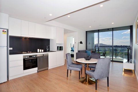 Brisbane One Apartments By CLLIX - ACT Tourism 2