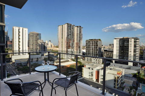 Brisbane One Apartments By CLLIX - ACT Tourism 1