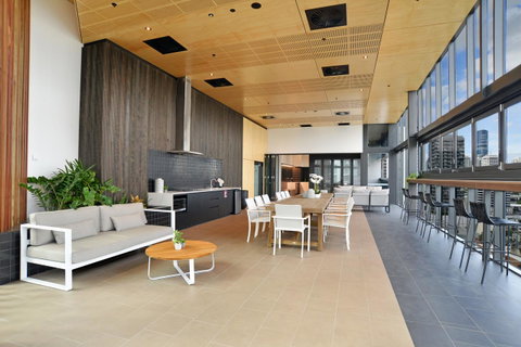 Brisbane One Apartments By CLLIX - ACT Tourism 8