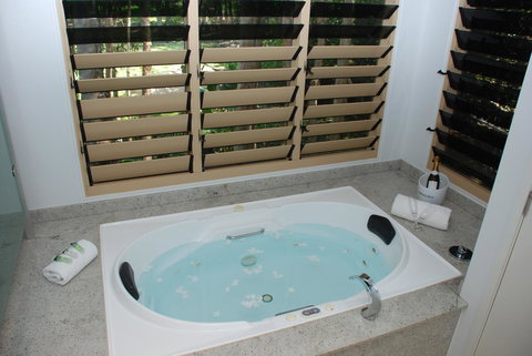 Sanctuary Palm Cove - ACT Tourism 15